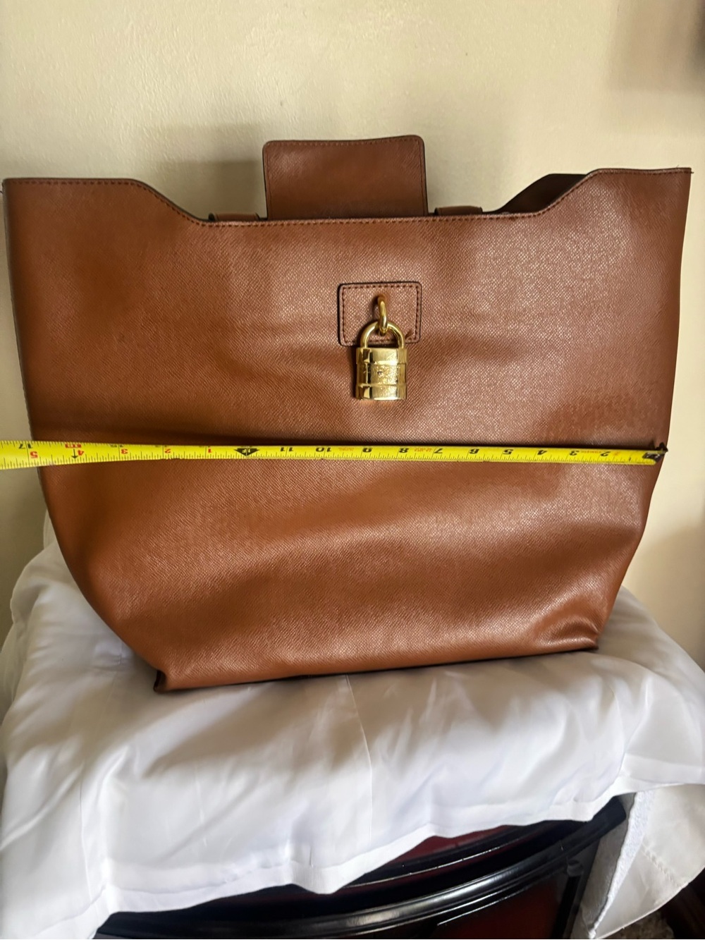 Classic Brown Women’s Tote Bag with Gold Lock